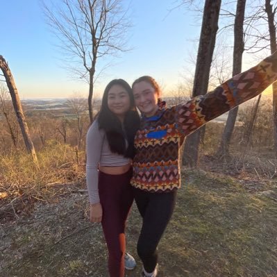absav0ie's profile picture. 