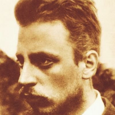 AlnasimKhal's profile picture. •|

الحياة والموت شيءٌ واحد ، متظافران في الصميم، الذين يفهمون أنفسهم من خلال التعب ، يگنزون أنفسهم في قطرة نبيذ ، ويرمون بها في اللهيب الأصفى |- ريلگة.