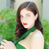 Pearl Bennett {Parody} (@unebelleperle) 's Twitter Profile