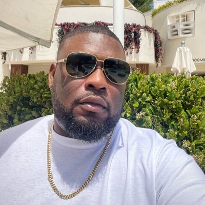 1GWIZ83's profile picture. 