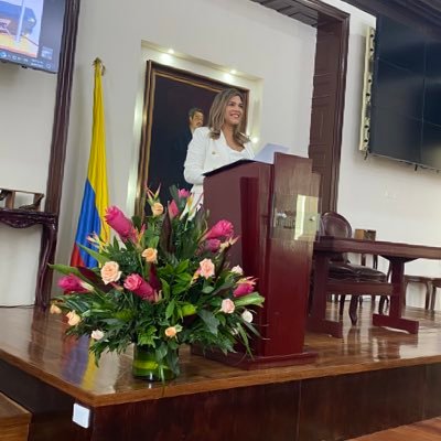 Samaria 🏖️, madre y esposa. Coordinadora Oficina de Protocolo Cámara de Representantes🇨🇴. Solo opiniones personales.