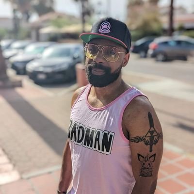 Nigel. Gay AF. Weightlifter, Producer on @MarathonTheGame, Pitbull Dad & Pokemon master. BLM. Trans Rights! Chinga La Migra! IG & other socials: Princezexu