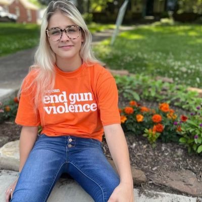 SofiaDemands's profile picture. artsy skateboarder  @studentsdemand volunteer