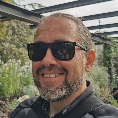 🤝 Workshop builder & @healthtechdoer
🌐 Co-Event Maker for @arena_health
🎯 Believes technology must help people.
