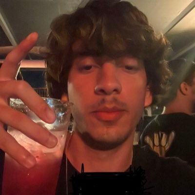 lmenengat's profile picture. a gente fala pouco disso