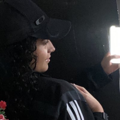 vjsss__'s profile picture. :):