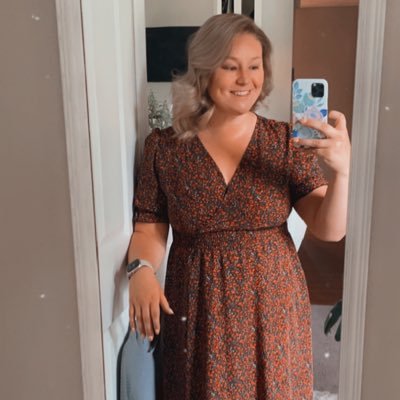 Lauren Elizabeth (@mrsikenberry) / Twitter