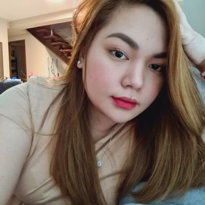 zeelcurfew's profile picture. A missus, a bookworm & a true crime junkie. ; Insta:zeelreyn