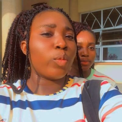 gbemiso98653's profile picture. A girl with little worries