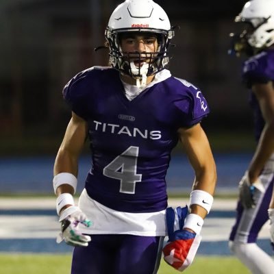 5’11 175 4.51 40 (laser) Co 23’ ATH @truenorthfootb1 4.08 gpa 1310 SAT