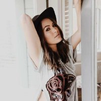 Hippest Hippie. |Not @BellaTwins.| (@onehunghippie) 's Twitter Profile Photo