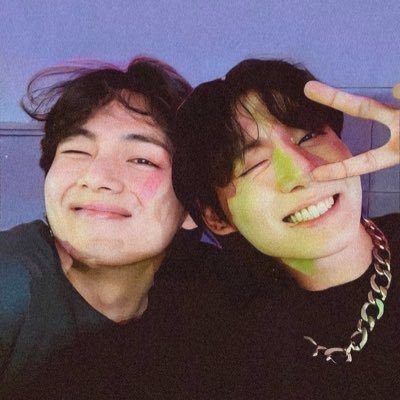 kookieberries_'s profile picture. 