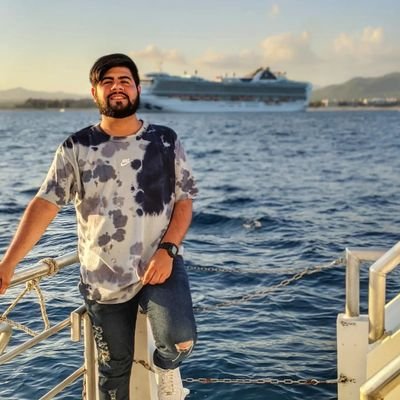jesuslomelid's profile picture. Solo soy un programador que programa programas para programar programas