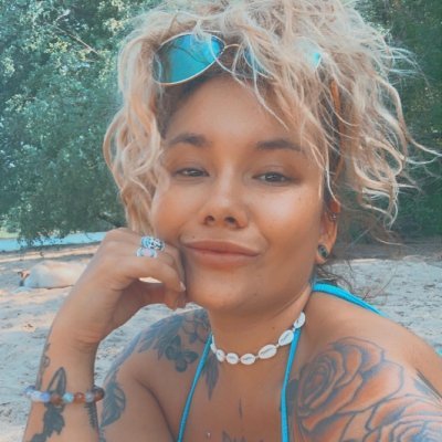 Tatted Colombiana Latina 🇨🇴
Spicy content creator. 🎥
Check Link in Bio for Exclusive Content!