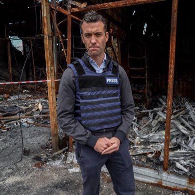 Prif ohebydd @NewyddionS4C chief correspondent gwyn.loader@bbc.co.uk