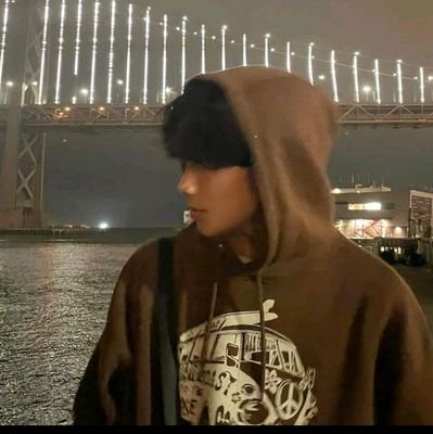 haydarissukrt's profile picture. arabaya bindim yürü bakalım ;)