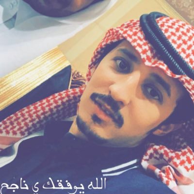 انا مجرد شخصيه عابره س ينساها الزمن ولن يتذكرني الا من كنت له ذكرى جميييييله ،لاتعيبوني فلم يخلق من كان كاملا