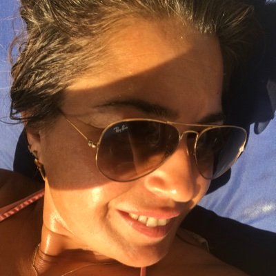 ozdemirel45's profile picture. avukat