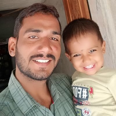 *_कहाँ ले जाओगे किसान के हक का दाना,
इस दुनिया को एक दिन तुमको भी है छोड़ जाना।*_