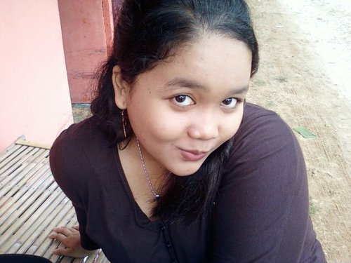 Diz_dizhy's profile picture. Aku cinta Yesus
Aku cinta orang tuaku dan cinta teman ku