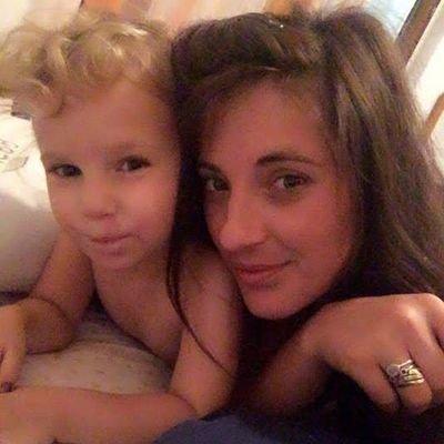 Sympa fran honnête drôle et souriante juste pour sympathiser