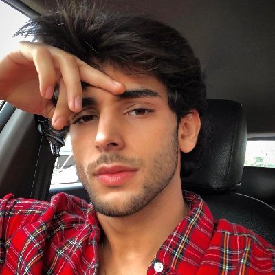 Shresthkapoor21's profile picture. He/Him
Living life one crisis at a time