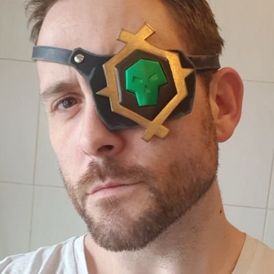 Zombie and Sea of Thieves obsessed, polyamorous sculptor / prop maker / Life Model. Vocal atheist, allergic to bullshit.