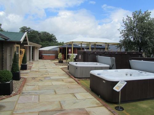 HTBKnockholt's profile picture. Knockholt, West Kent showroom of Hot Tub Barn. Test soak hot tubs and swimming pools at our fantastic showroom, with chemicals, filters and accessories on site.