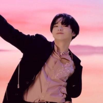 BE:FIRST応援垢です🏢 無言フォロー、リツイート失礼します リプ欄も自由に使ってください 🔰初心者なので色々教えてください よろしくお願いします 時々強めに🐉愛を叫びます
