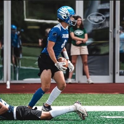 Ithaca🏈 Fairfield Ludlowe Highschool 6’0 175lbs WR/FS/ATH 2023 Varsity Football & Track