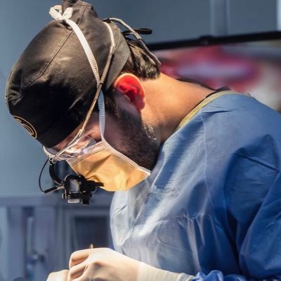 Frankthomasdr's profile picture. 