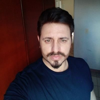 Pai de duas princesas, cruzeirense apaixonado!!!