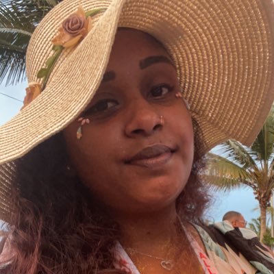 StyphanieSerac's profile picture. 