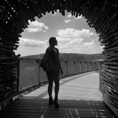 letargowaa's profile picture. pochłonięta przez muzykę. nieobecność przypisana od zawsze, pobyt mniej lub bardziej nasilony. | ig: letargowa #teamLetargoweBW #letargowedzierganie