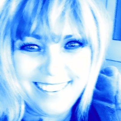 DanySebfandan's profile picture. la guerre contre la Russie n'est pas ma guerre 
laissez nos enfants