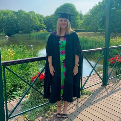 PE ECT🏃♀️🏐 Y8 Tutor📚 Loughborough University PGCE 21-22 / Sport, Fitness & Coaching Graduate 🎓 All views are my own.