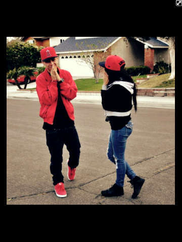 IM DOING ME. #teambreezy & #teambieber Follow Me, Im Dopey!