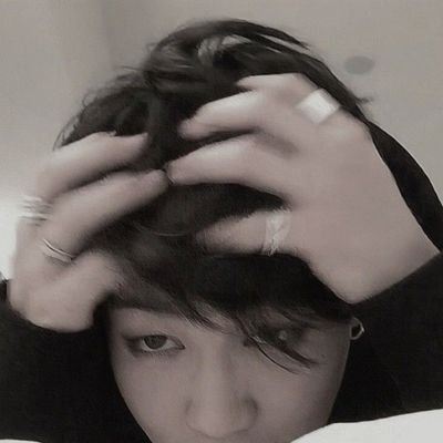 dxzaixx_'s profile picture. 22. Te hago galletas en forma de corazón?