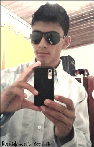 RooniBelchiior's profile picture. 