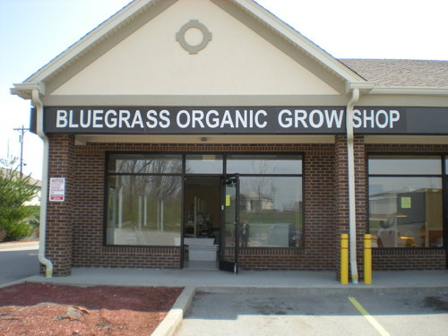Supplying Organic Growers with FoxFarm soils and nutrients,General Hydroponics,Ionic,Technaflora,Botanicare,Grow Lights, Hydroponic Systems,Ballasts