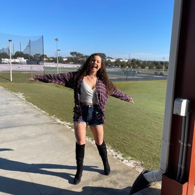 _abbzzzzzz's profile picture. 