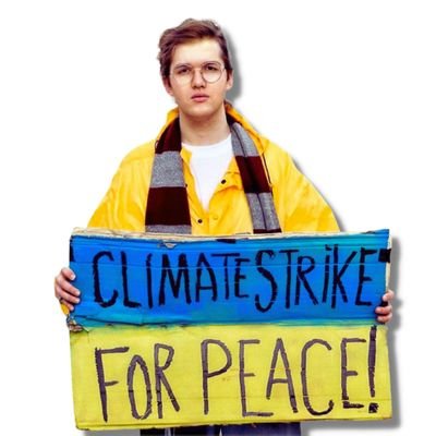 🇺🇦Ukrainian Climate Activist #FridaysForFuture| refugee of Ukraine War, I talk of its Climate impact.
📧 ilyess.elkortbi@gmail.com 📍based in Berlin