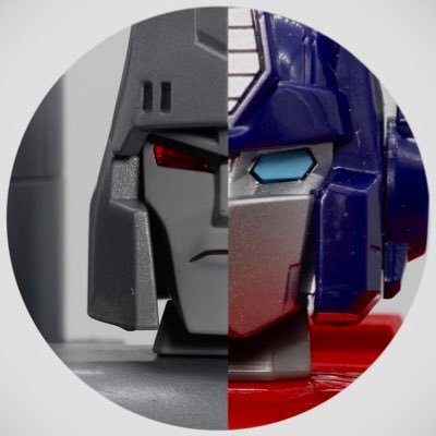 I do #Transformers #StopMotion
IG/FB @Transformer4777
#TheGreenEyedLycan
