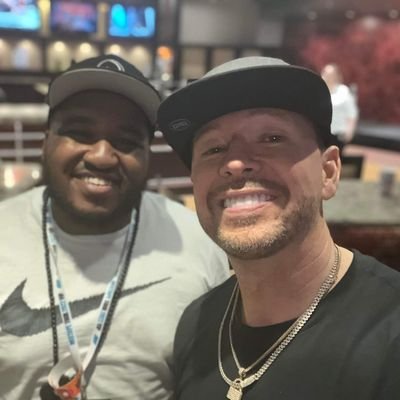 CeddySuperstar's profile picture. I've seen The Office 167 Thousand times and it keeps getting funnier, every single time I see it! #Lakers #Dolphins #Yankees #NKOTB #LoveEternal