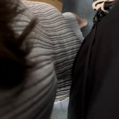 duoduo2622's profile picture. 癖好很多的普通人而已,在推特发泄自己的内心世界。尊重女性,遇到不愿意的会主动离开,只顶同样寻求刺激的女生、少妇。同时接大家投稿自己的经历,或者想暴露自己女友老婆的也可以投稿