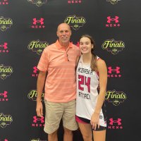 emily wiebelhaus (@emilywiebelhaus) 's Twitter Profile