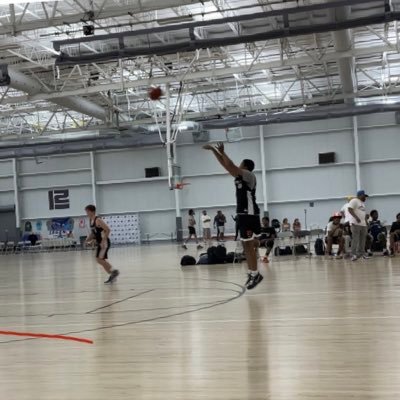 Arbor Prep HS- 2023' -6'2 - 185 lbs - wing/SF - NextPlay AAU -Phone Number: (734)431-0852 Email: sebastianconnor46@gmail.com