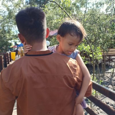 NikmalAzhari's profile picture. Petani