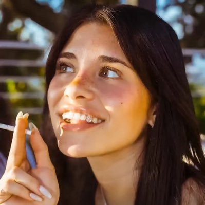 casperandghost's profile picture. beauty is a knife