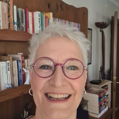 Kus4771's profile picture. demet şanlı